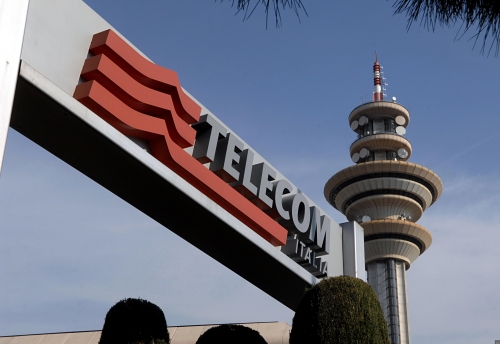 4,500 people axed at Telecom Italia