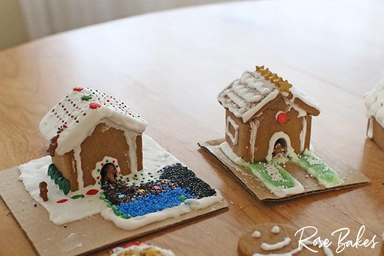 Finished mini gingerbread houses for How to Make Mini Gingerbread Houses with Kids post